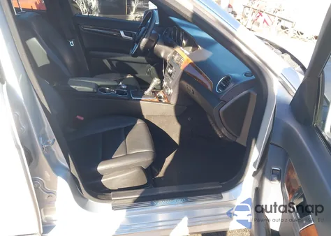 2012 Mercedes-Benz C 300 Sport 4Matic from USA, damaged, VIN WDDGF8BB9CF899782